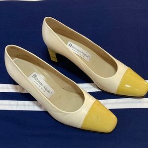 Etienne Aigner cap toe pumps
